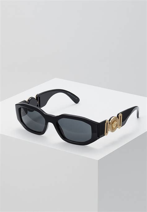 ochelari versace de soare.